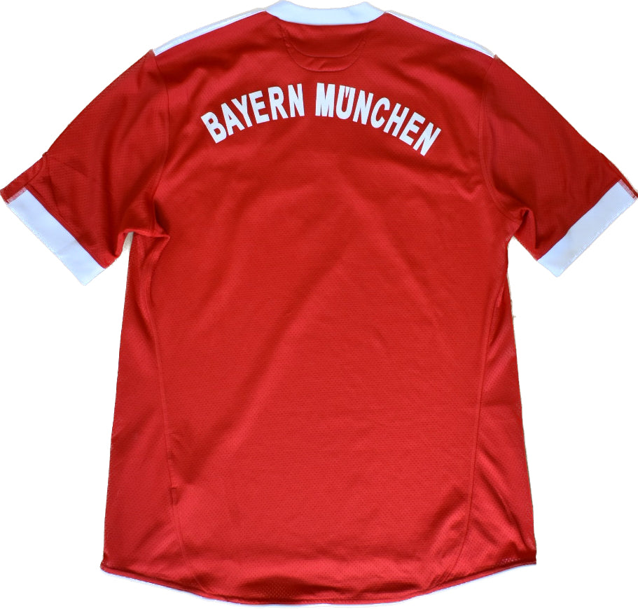 Bayern Munich 2009-2010 home shirt