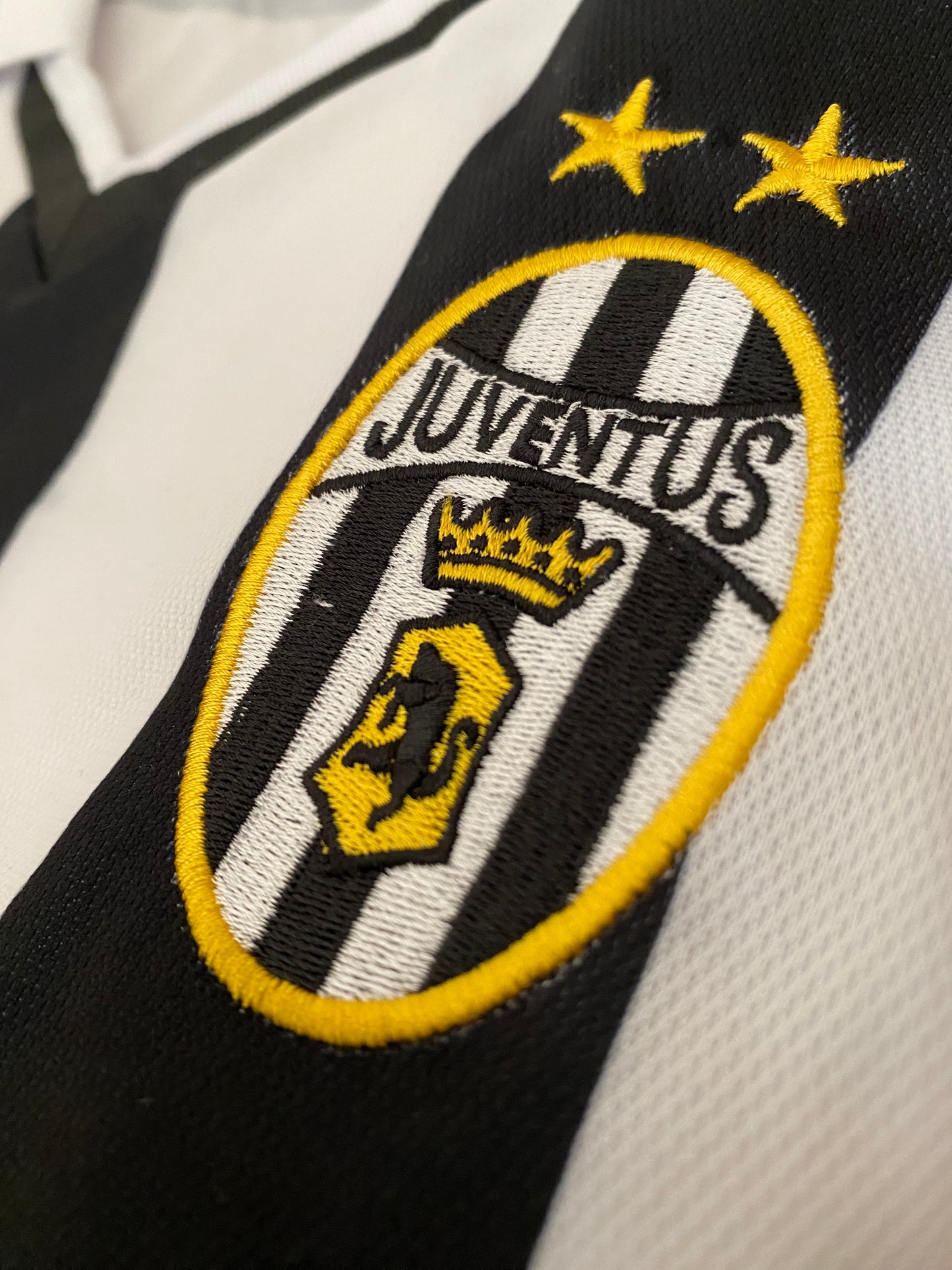 Juventus 2001-2002 Nedved home shirt