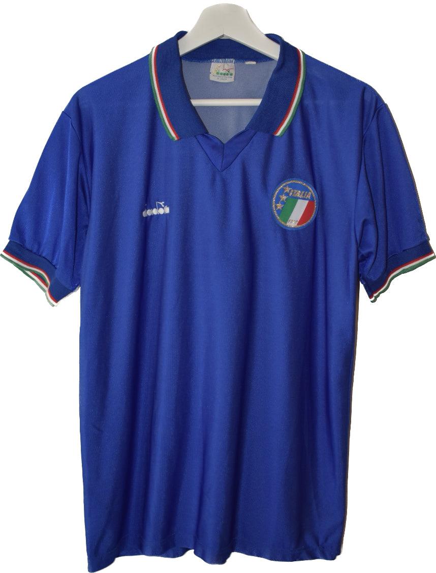 Italy 1990-1992 home kit