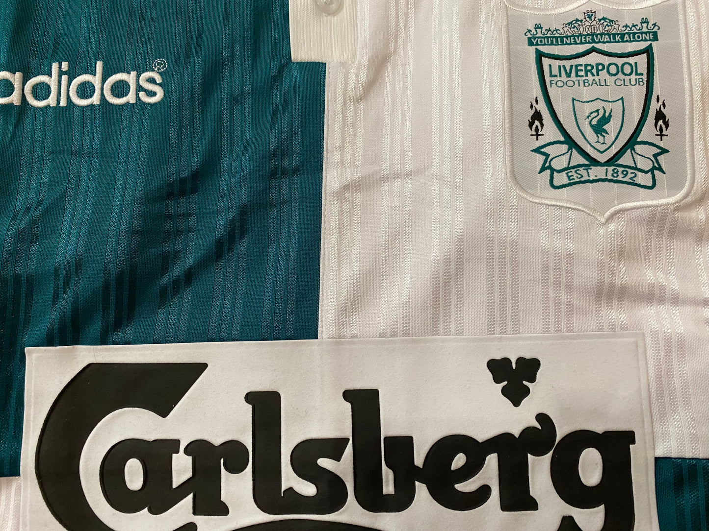 Liverpool 1995-1996 away shirt